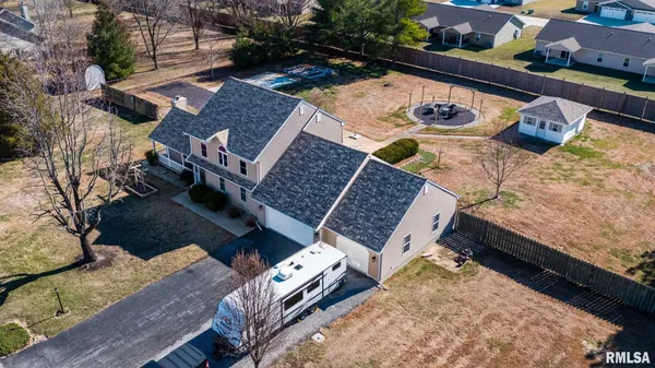 $375,000 | 1707 Quail Run, Marion, IL 62959