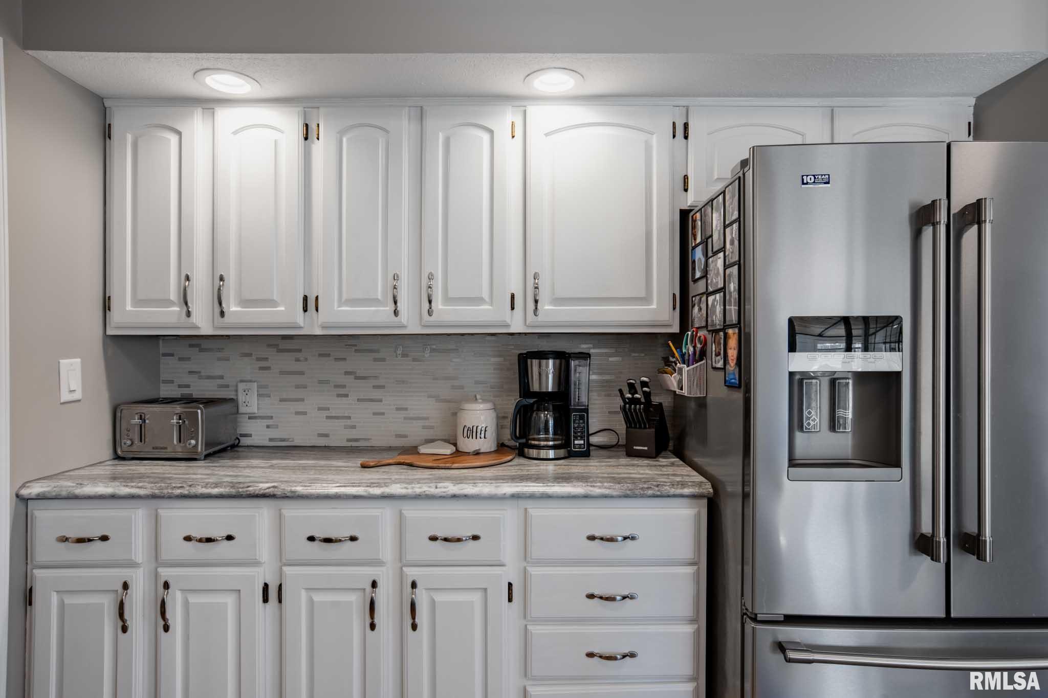 1707 Quail Run Marion, IL 62959 - Photo 10 of 49