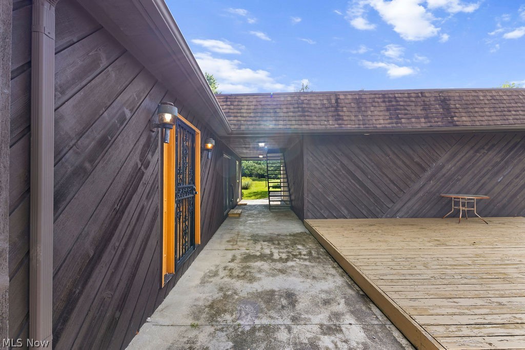 7734 Seasons Road Kent, OH 44240 - Photo 33 of 50 Deck