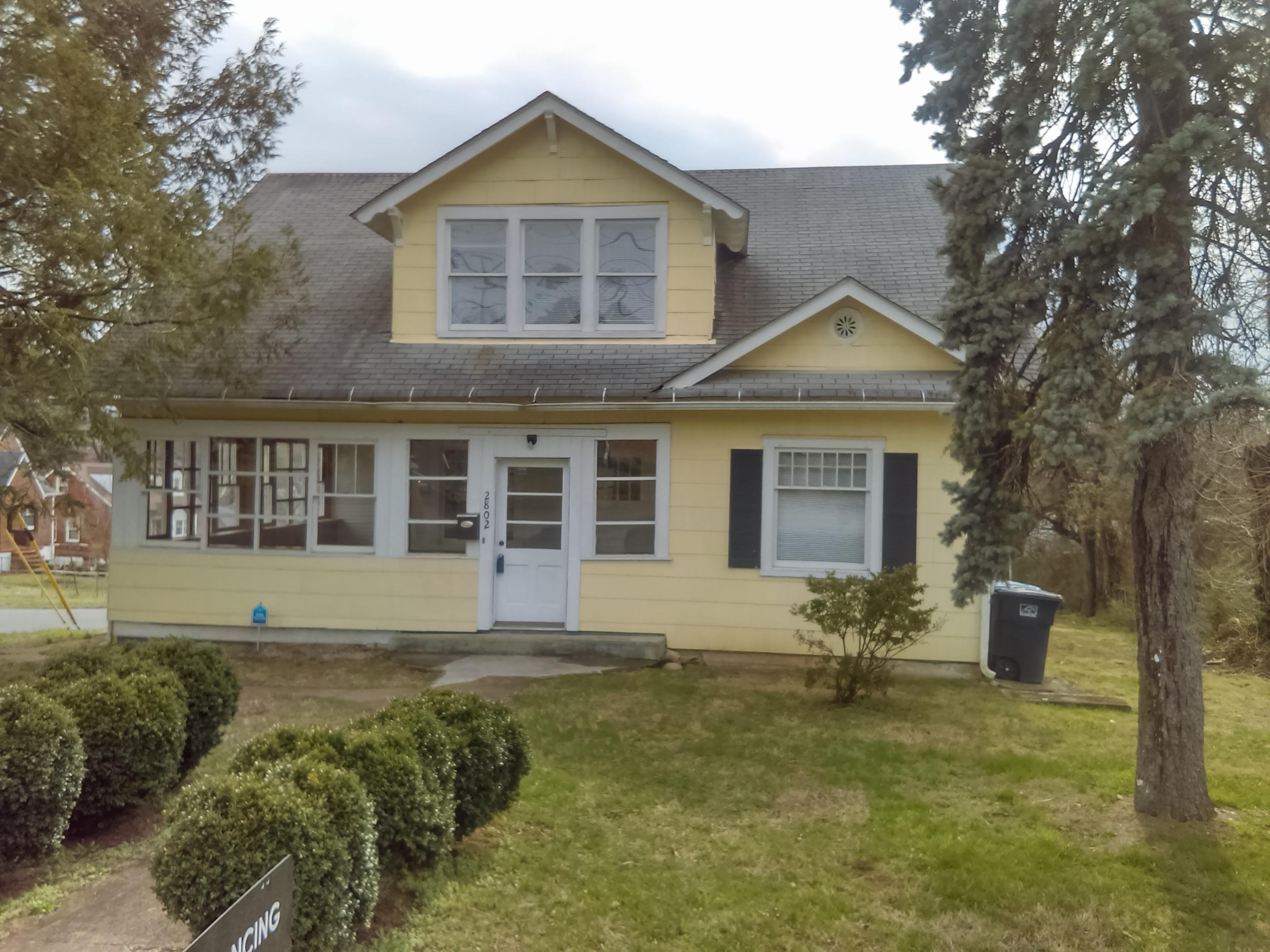 2802 Cove Road Roanoke, VA 24017 - Photo 1 of 12 Front of Home