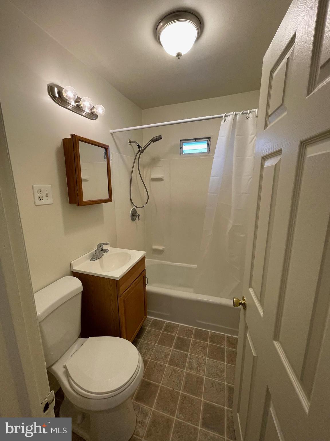 109 7th Street, Unit 3 Bridgeport, PA 19405 - Photo 14 of 14