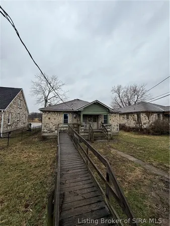 $115,000 | 912 Buckeye Street, North Vernon, IN 47265