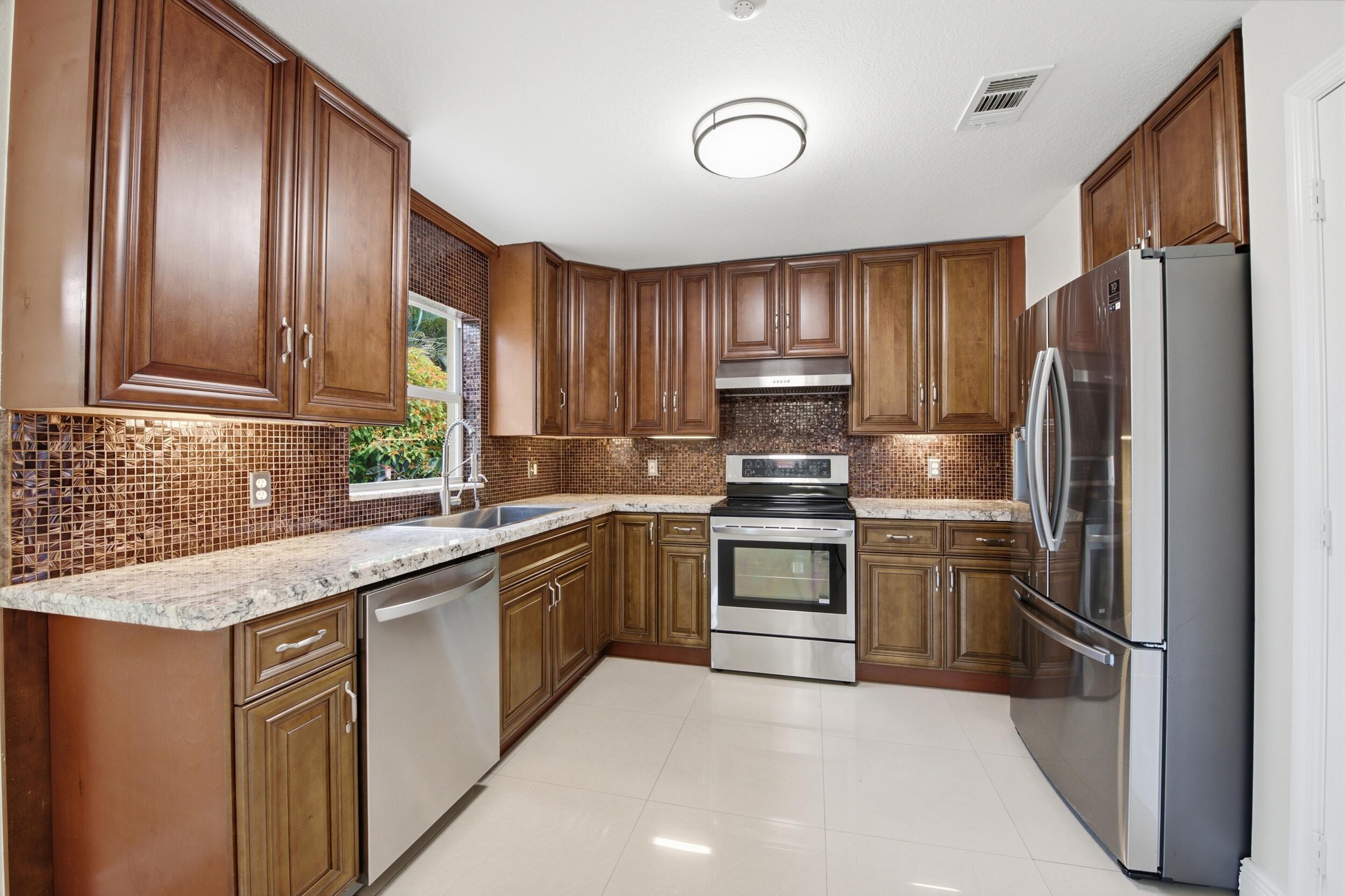 3772 Southeast Upper Street Stuart, FL 34997 - Photo 7 of 34 15__dsc1514