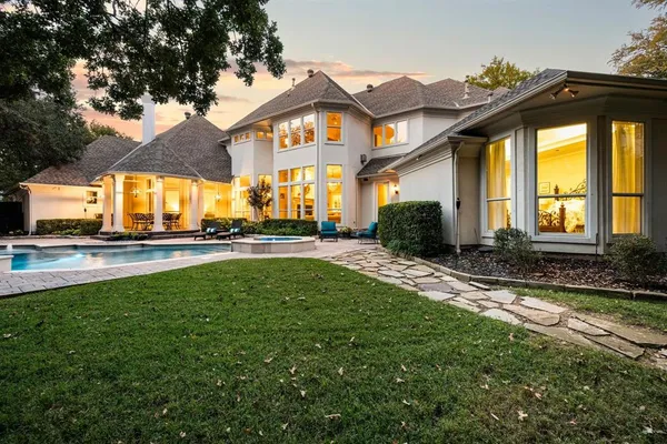 $2,250,000 | 802 Carriage Court, Southlake, TX 76092