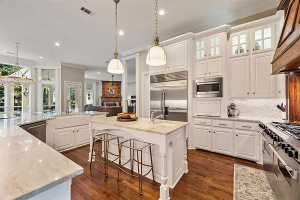 $2,250,000 | 802 Carriage Court, Southlake, TX 76092