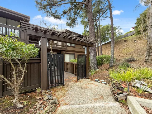 $749,000 | 3387 Brittan Avenue, Unit 2, San Carlos, CA 94070