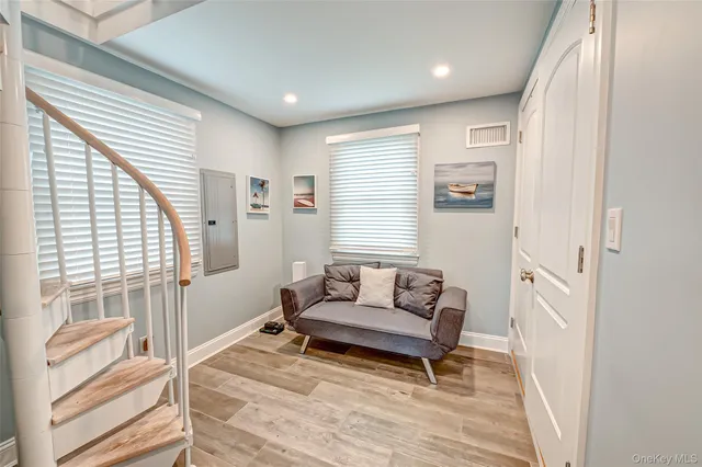 $4,000 | 71 South Bay Drive, Babylon, NY 11702