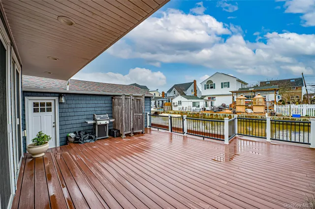 $4,000 | 71 South Bay Drive, Babylon, NY 11702