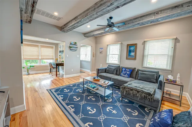 $4,000 | 71 South Bay Drive, Babylon, NY 11702