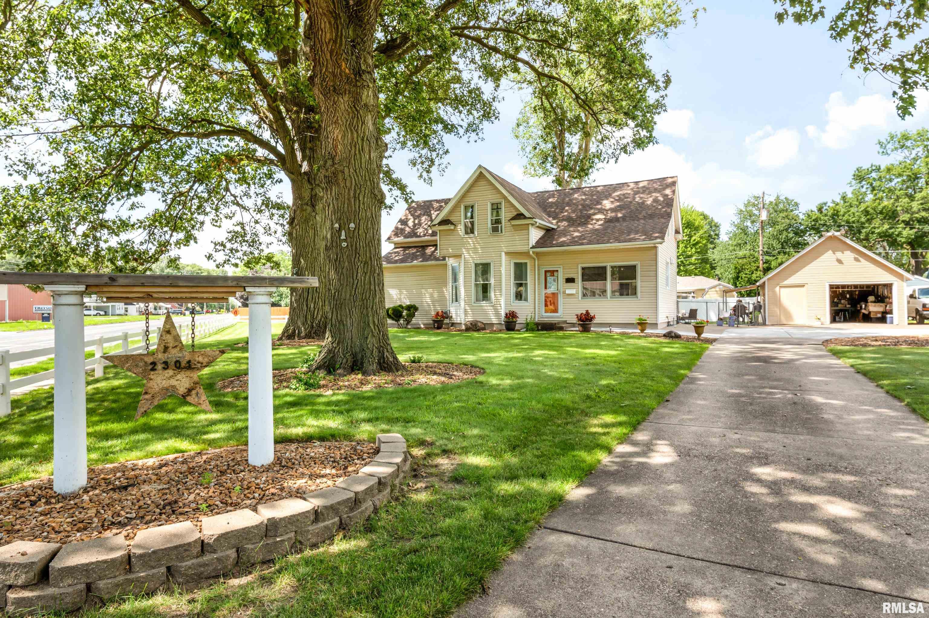 2301 Hickory Grove Road Davenport, IA 52804 - Photo 1 of 38 Gallery Image 1