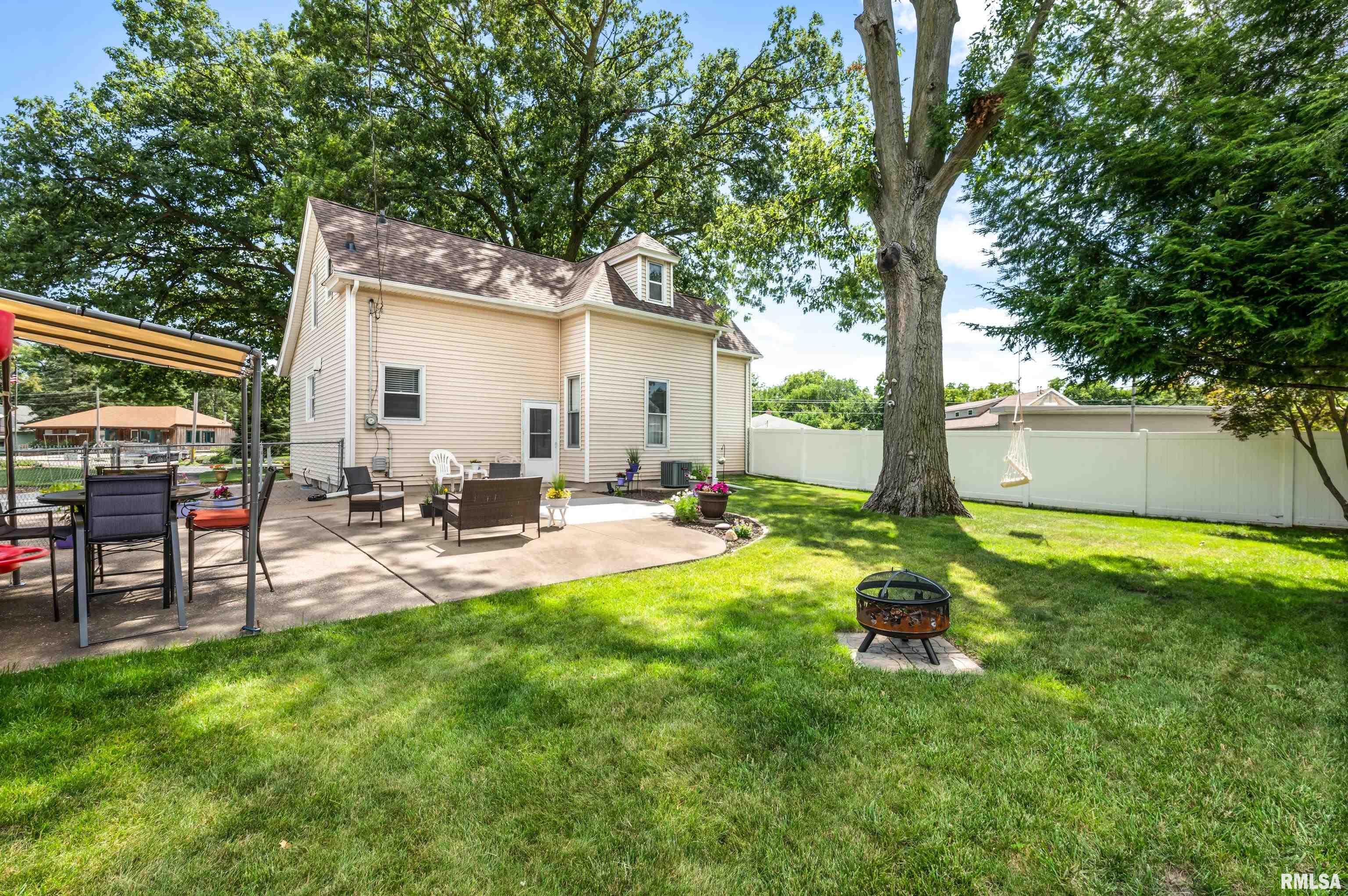 2301 Hickory Grove Road Davenport, IA 52804 - Photo 31 of 38 Gallery Image 31