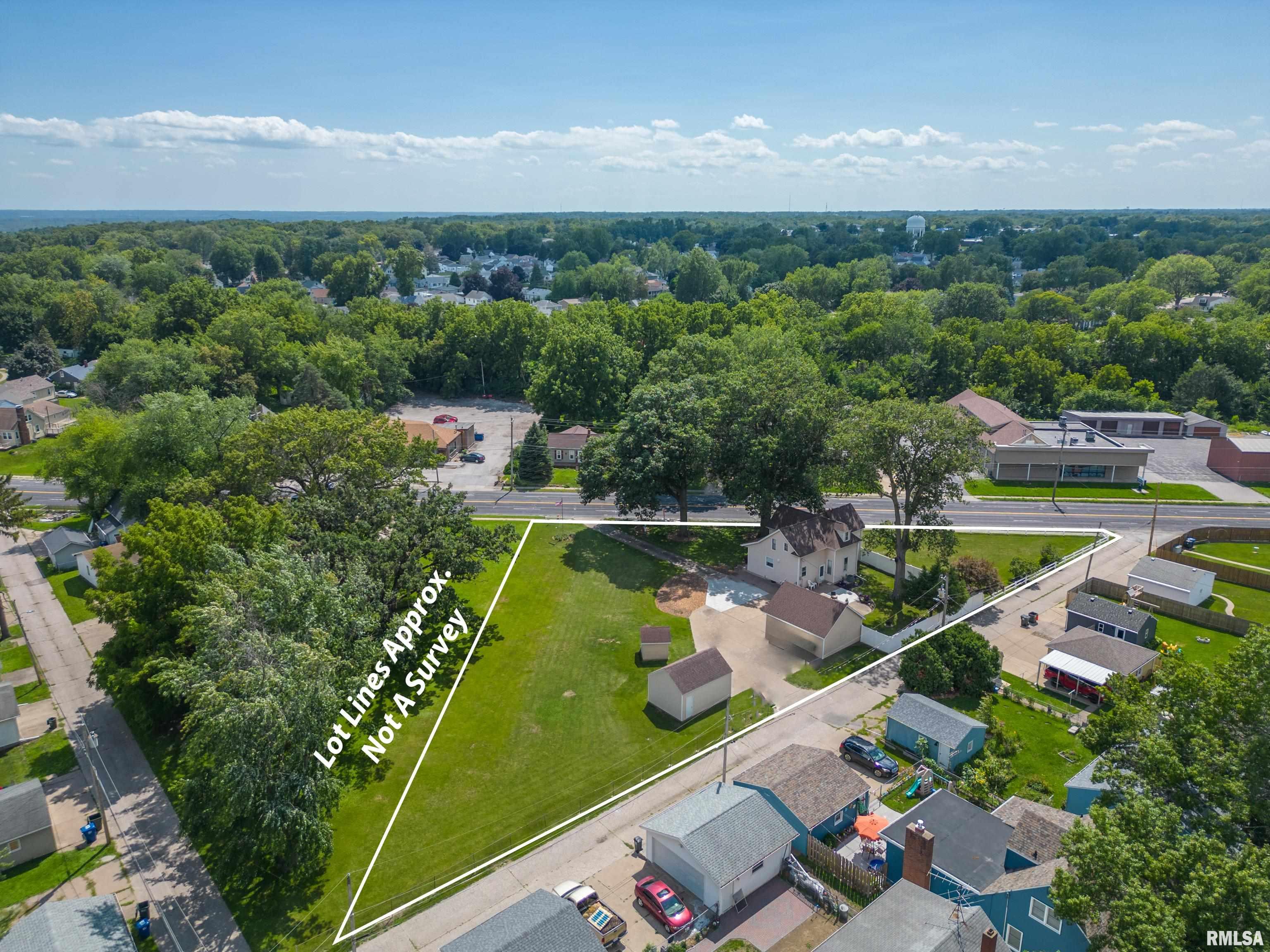 2301 Hickory Grove Road Davenport, IA 52804 - Photo 36 of 38 Gallery Image 36