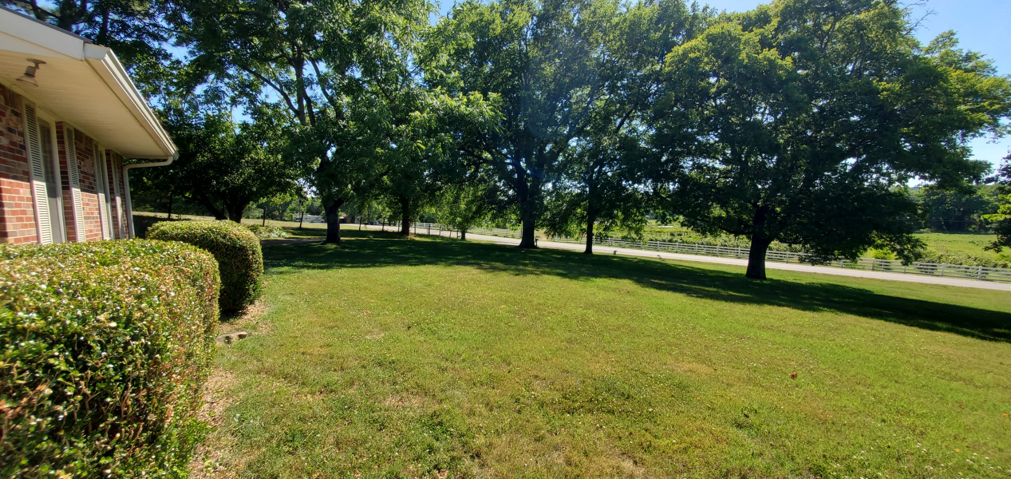 1915 Crescentview Road Pulaski, TN 38478 - Photo 24 of 28 a view of a garden