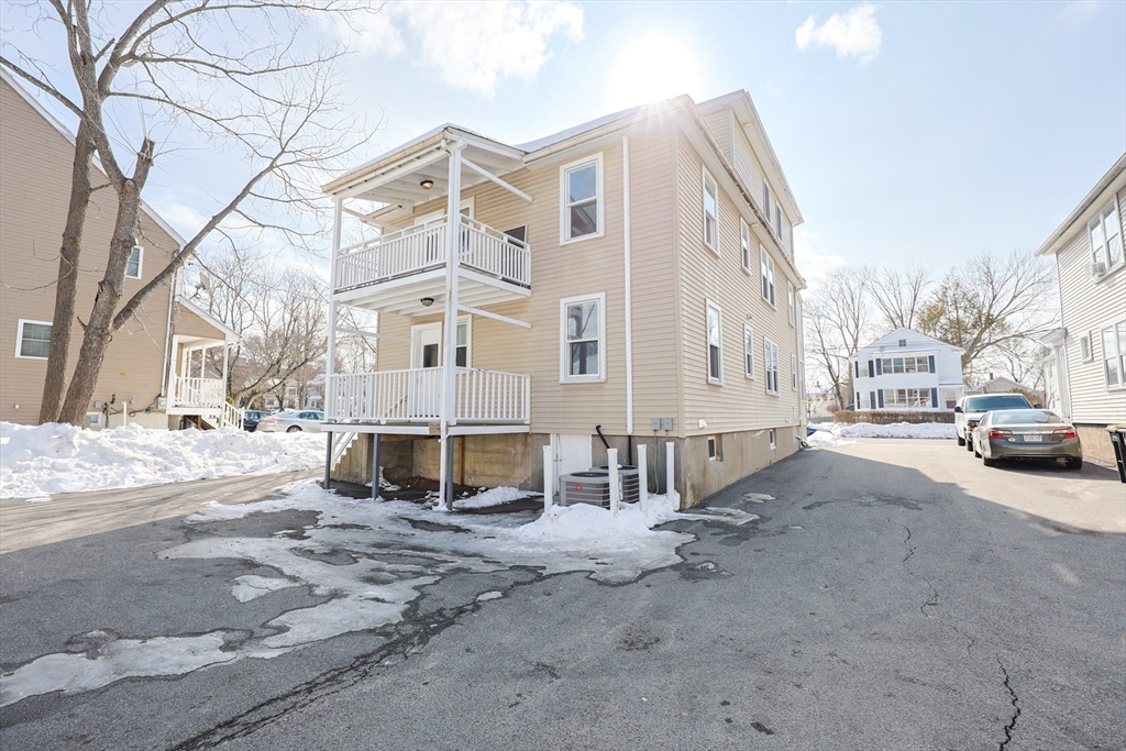 96 Mansfield Street Framingham, MA 01702 - Photo 39 of 39 a view of a building with a street