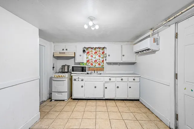 $650,000 | 187 St Mary Street, Needham, MA 02494