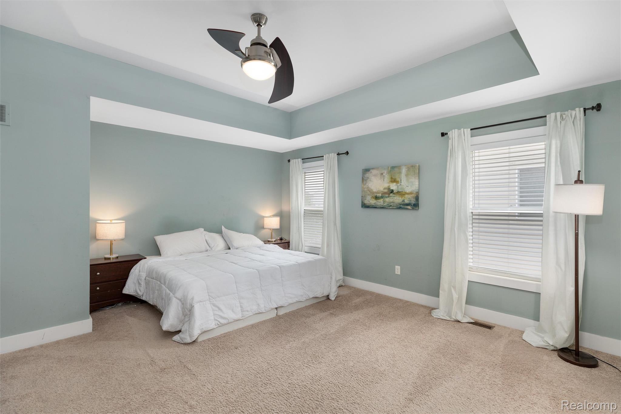 1016 West Snell Road Rochester, MI 48306 - Photo 25 of 35 Romantic primary bedroom
