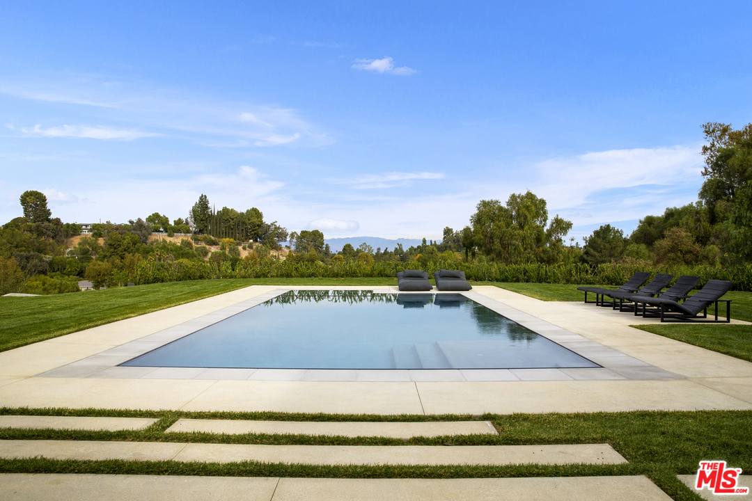 5350 Lasher Road Hidden Hills, CA 91302 - Photo 15 of 37