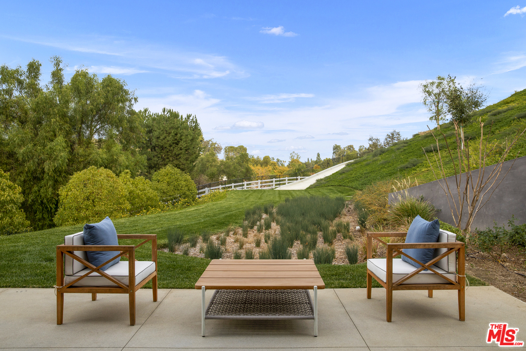 5350 Lasher Road Hidden Hills, CA 91302 - Photo 29 of 37