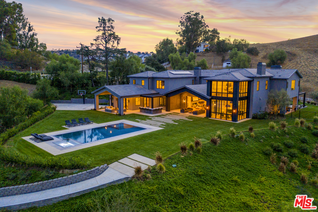 5350 Lasher Road Hidden Hills, CA 91302 - Photo 35 of 37