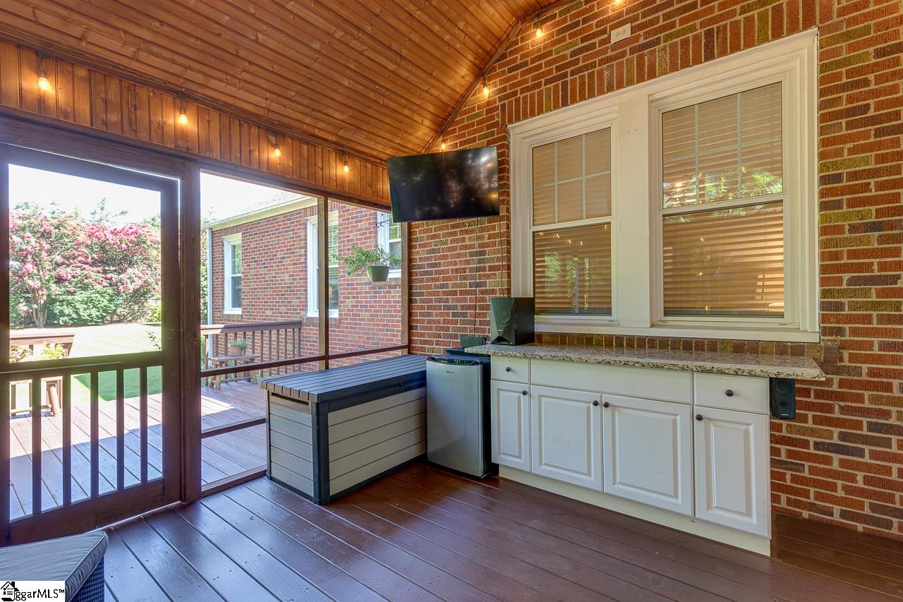 309 East Faris Road Greenville, SC 29605 - Photo 31 of 36 Gallery Image 31