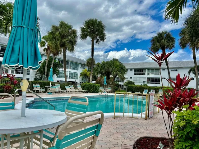 $124,500 | 2050 Northeast 39th Street, Unit 207, Lighthouse Point, FL 33064