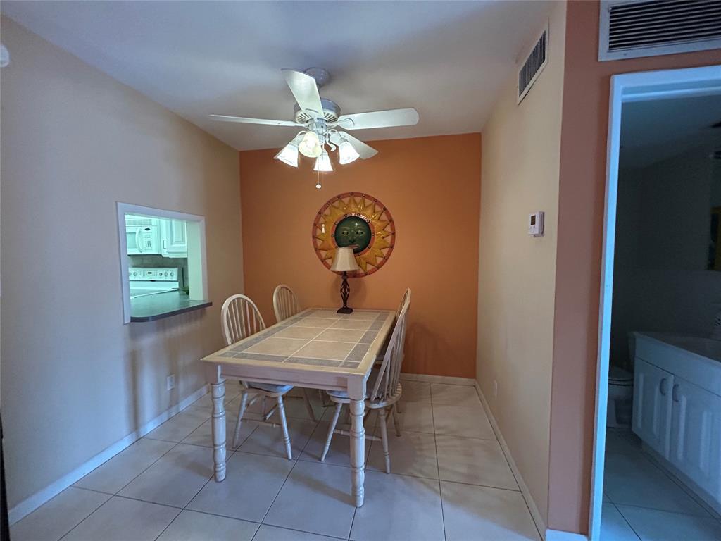 2050 Northeast 39th Street, Unit 207 Lighthouse Point, FL 33064 - Photo 10 of 27