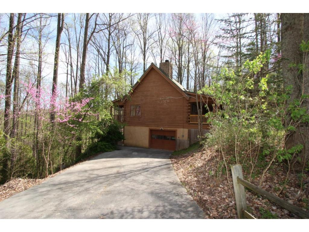 305 Golf Course Road Unicoi, TN 37692 - Photo 18 of 21 Photo 18