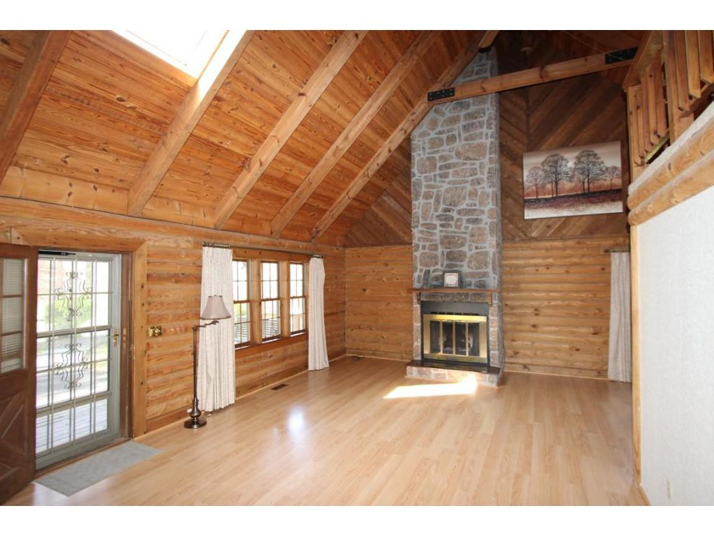 305 Golf Course Road Unicoi, TN 37692 - Photo 3 of 21 Photo 3