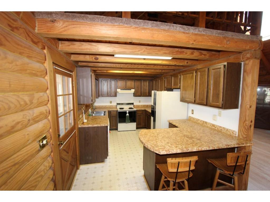 305 Golf Course Road Unicoi, TN 37692 - Photo 7 of 21 Photo 7