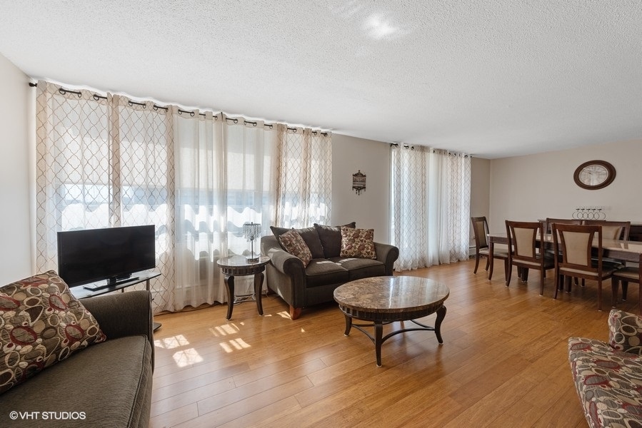 8815 West Golf Road, Unit 9D Niles, IL 60714 - Photo 5 of 14