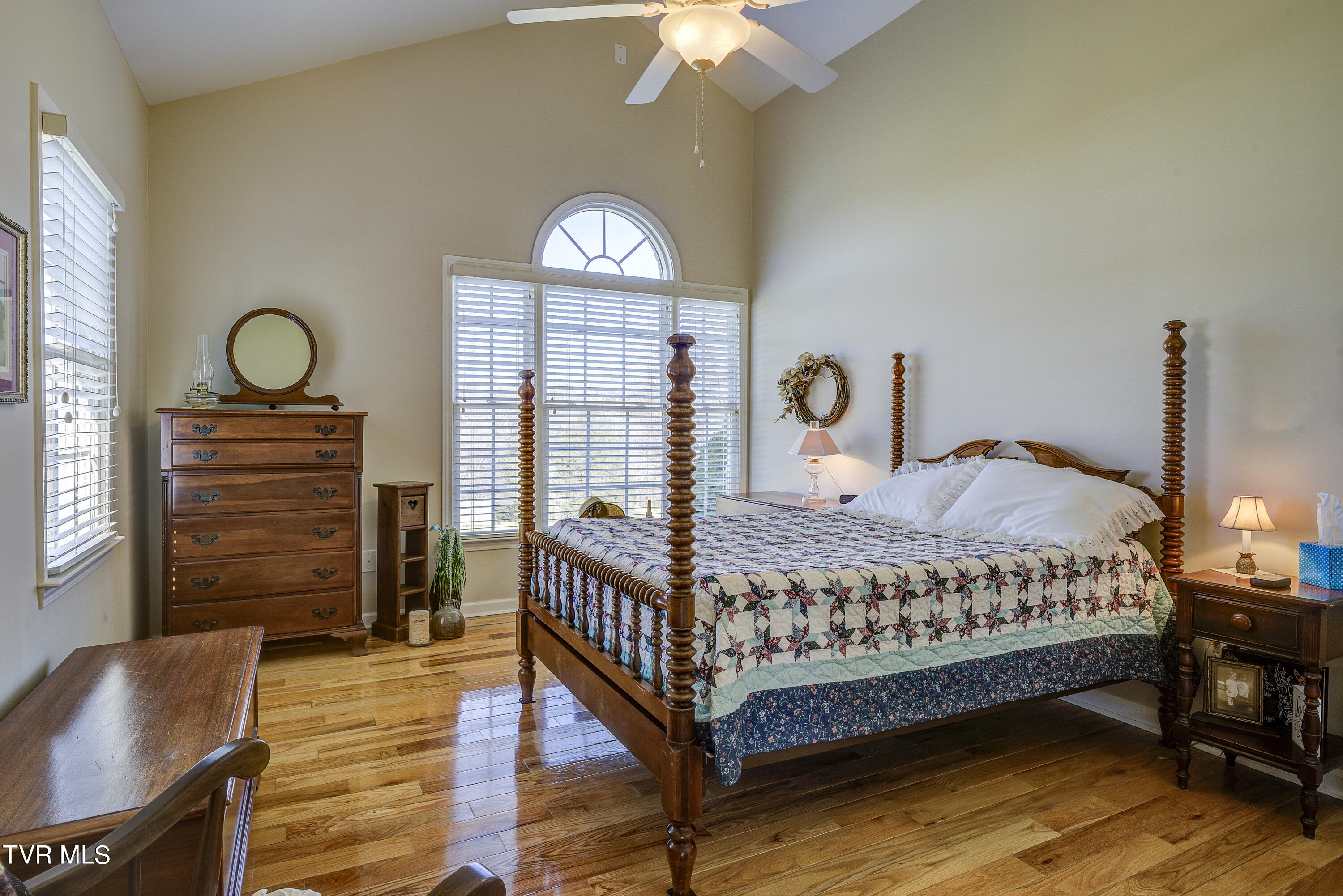 219 County Farm Road Jonesborough, TN 37659 - Photo 35 of 81 Guest Bedroom