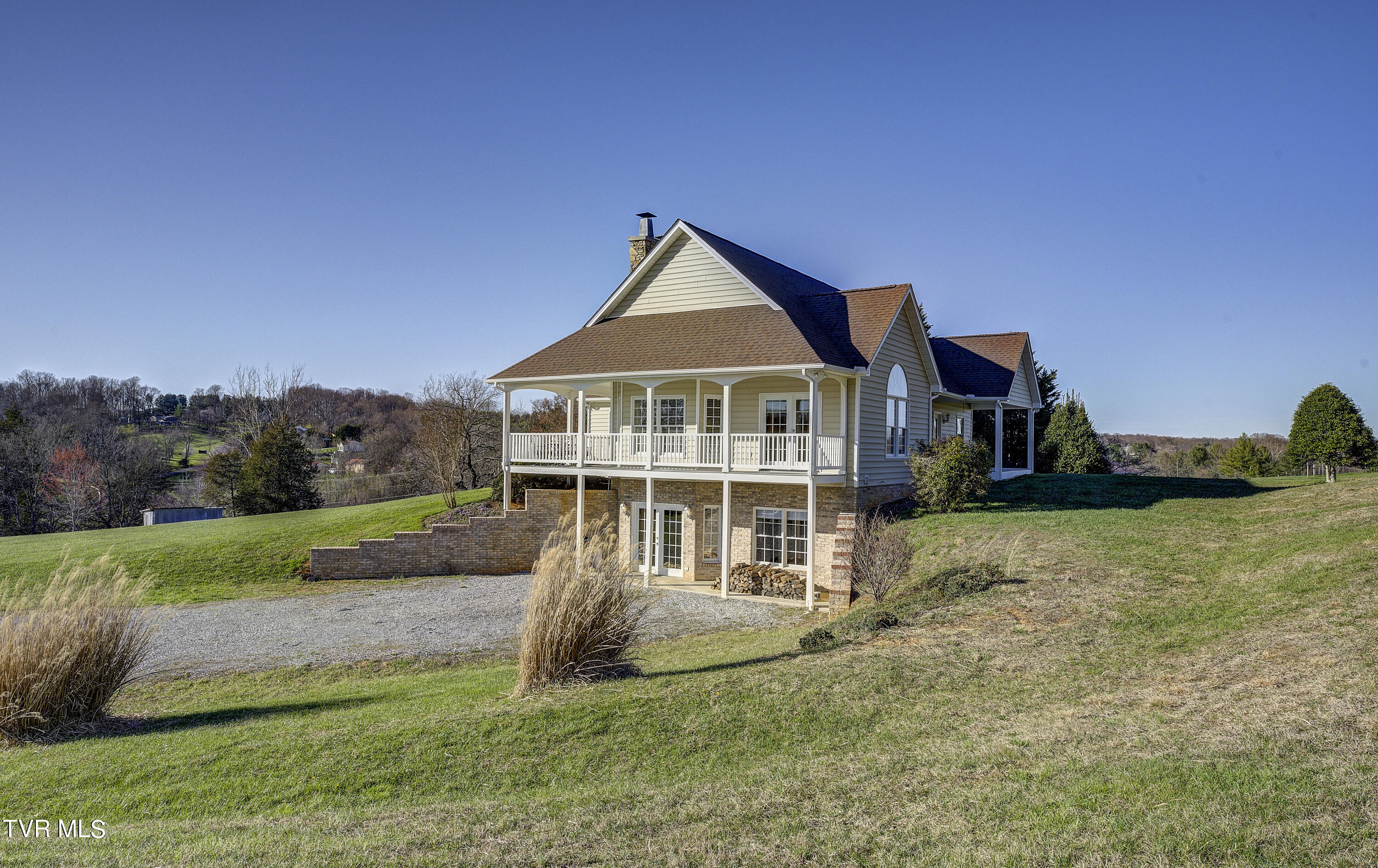 219 County Farm Road Jonesborough, TN 37659 - Photo 5 of 81 side view 2