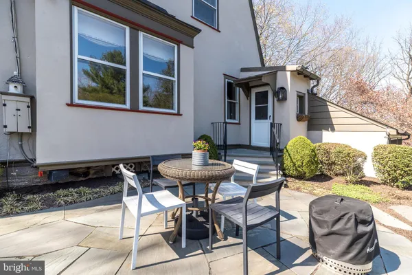 $1,295,000 | 1633 Grasshopper Lane, Lower Gwynedd, PA 19002