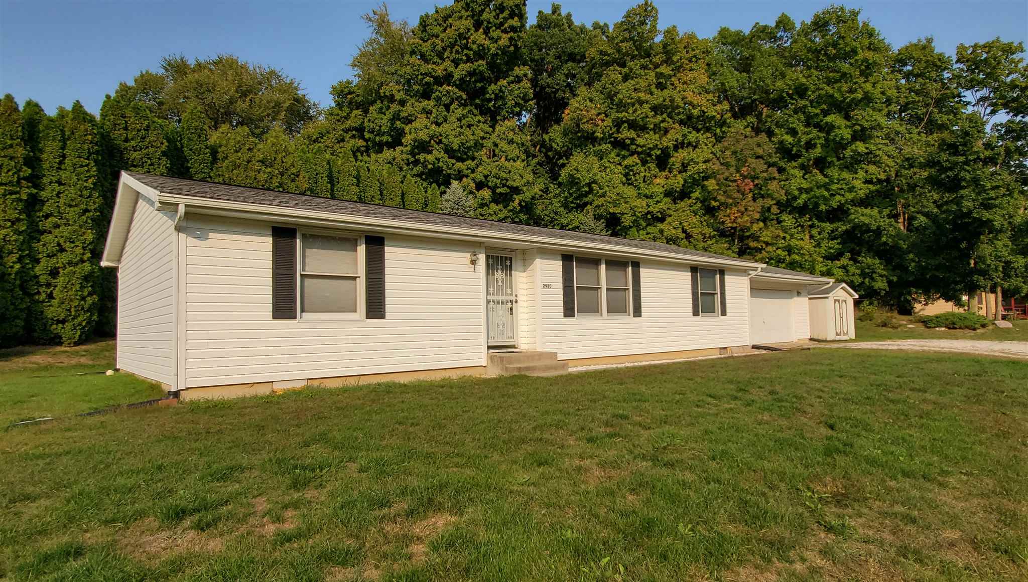 2980 Wooster Road Pierceton, IN 46562 - Photo 1 of 17 Gallery Image 1