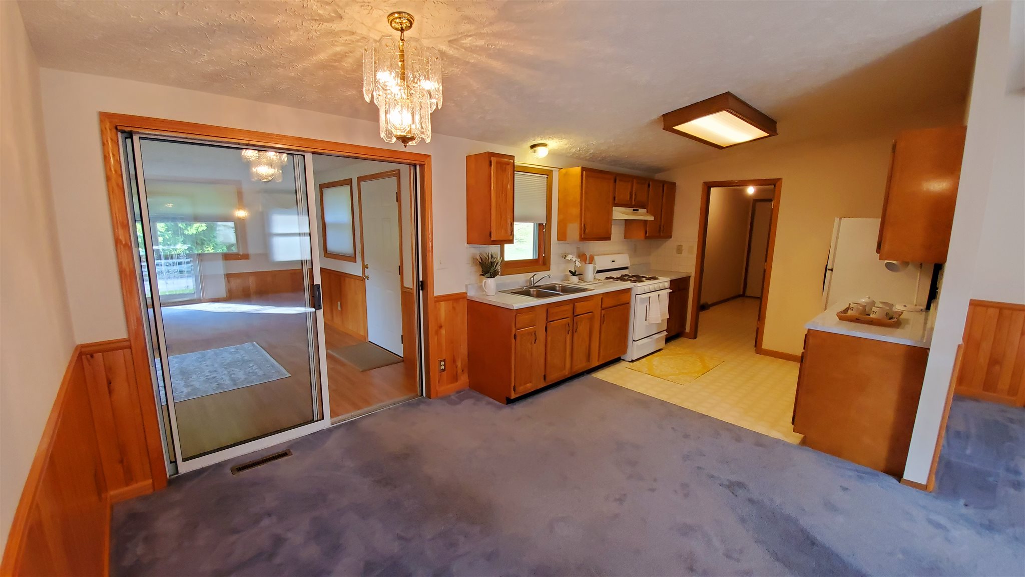2980 Wooster Road Pierceton, IN 46562 - Photo 5 of 17 Gallery Image 5