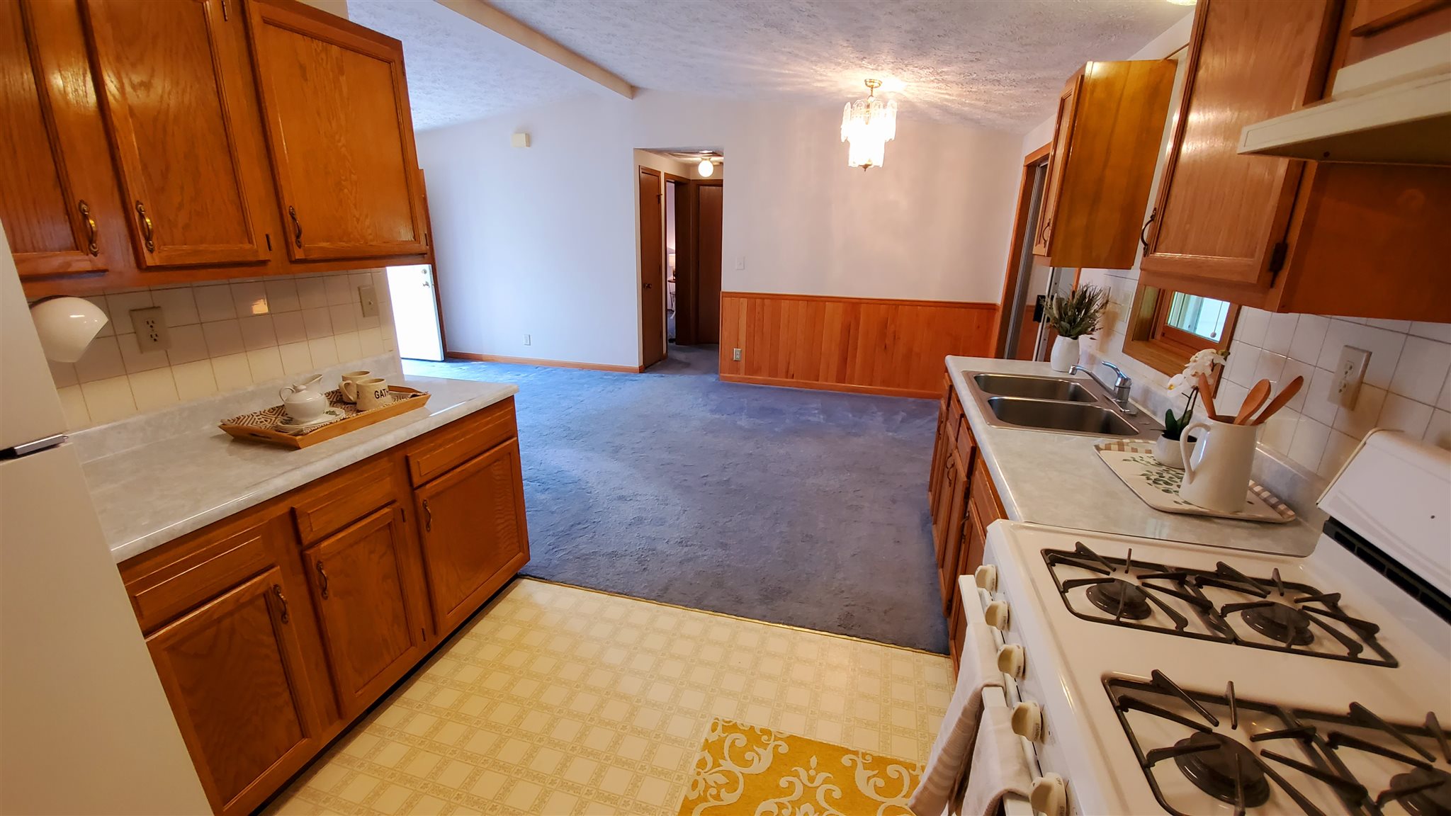 2980 Wooster Road Pierceton, IN 46562 - Photo 8 of 17 Gallery Image 8