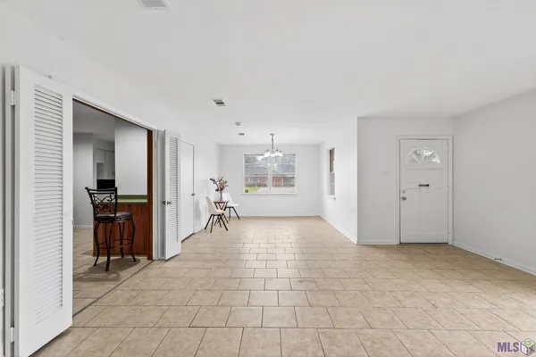 $240,000 | 9955 Buena Vista Drive, Baton Rouge, LA 70815