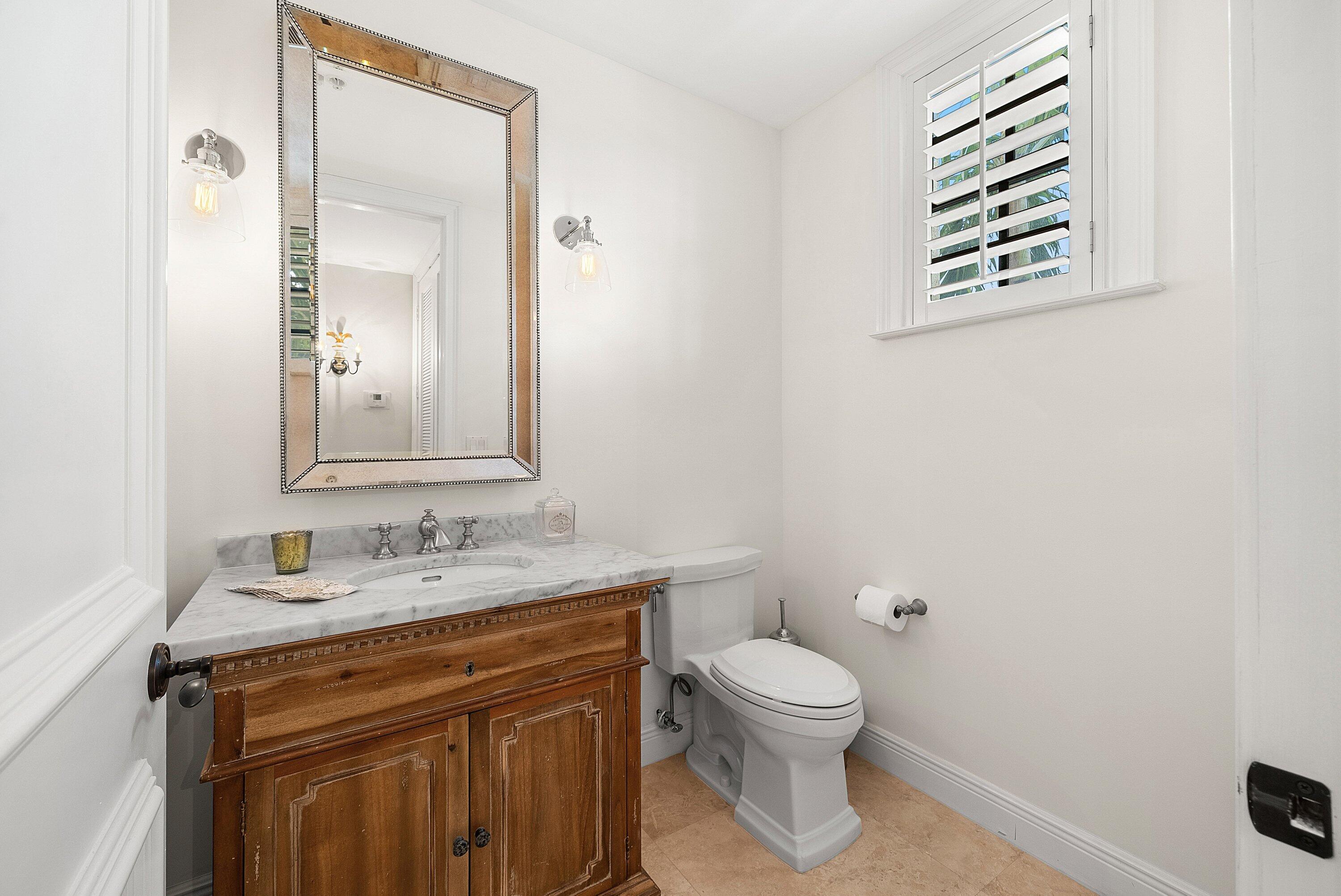 110 Gleason Street, Unit 203 Delray Beach, FL 33483 - Photo 13 of 30 #13 (1)