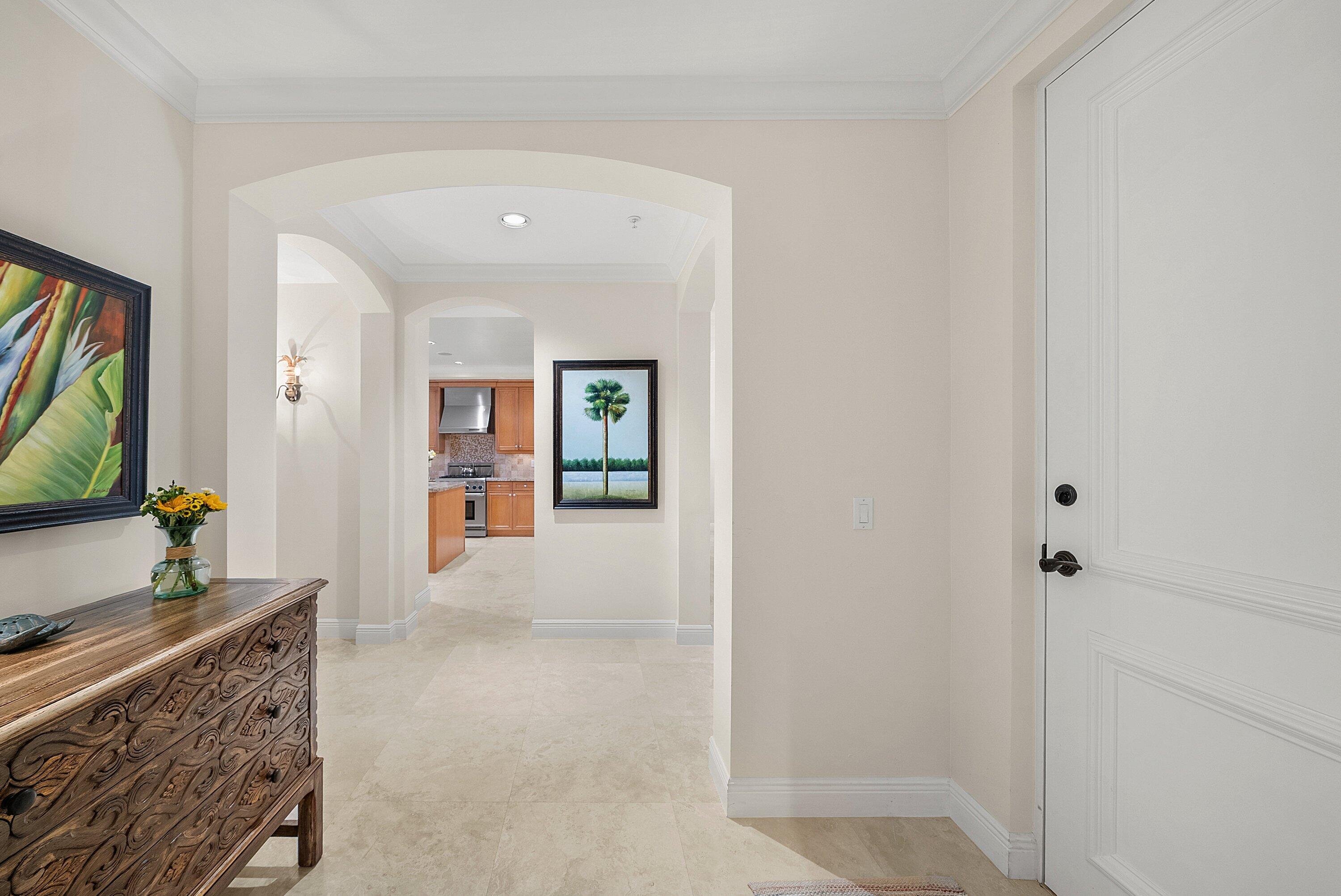 110 Gleason Street, Unit 203 Delray Beach, FL 33483 - Photo 3 of 30 #0.3