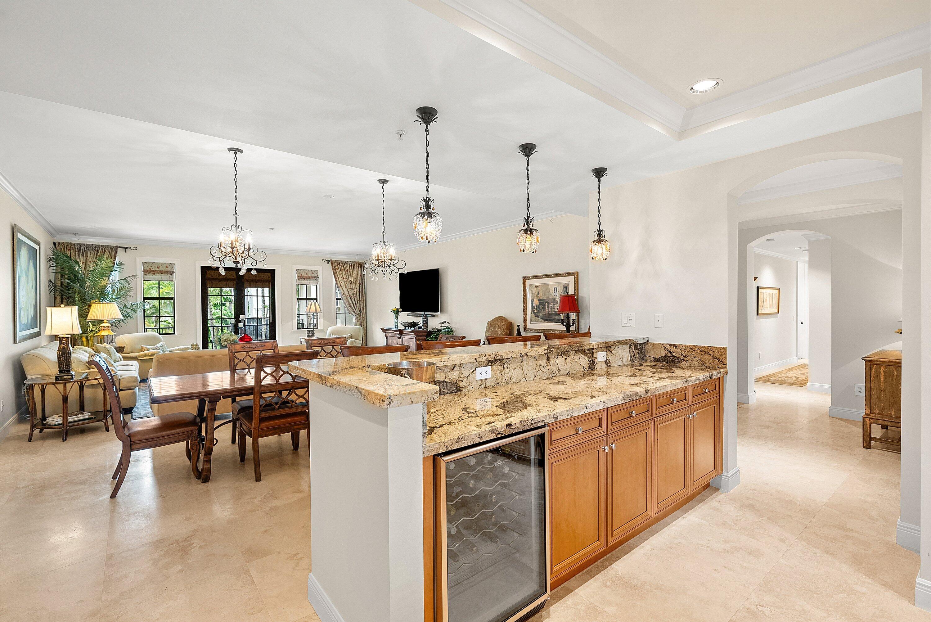 110 Gleason Street, Unit 203 Delray Beach, FL 33483 - Photo 4 of 30 #0.4