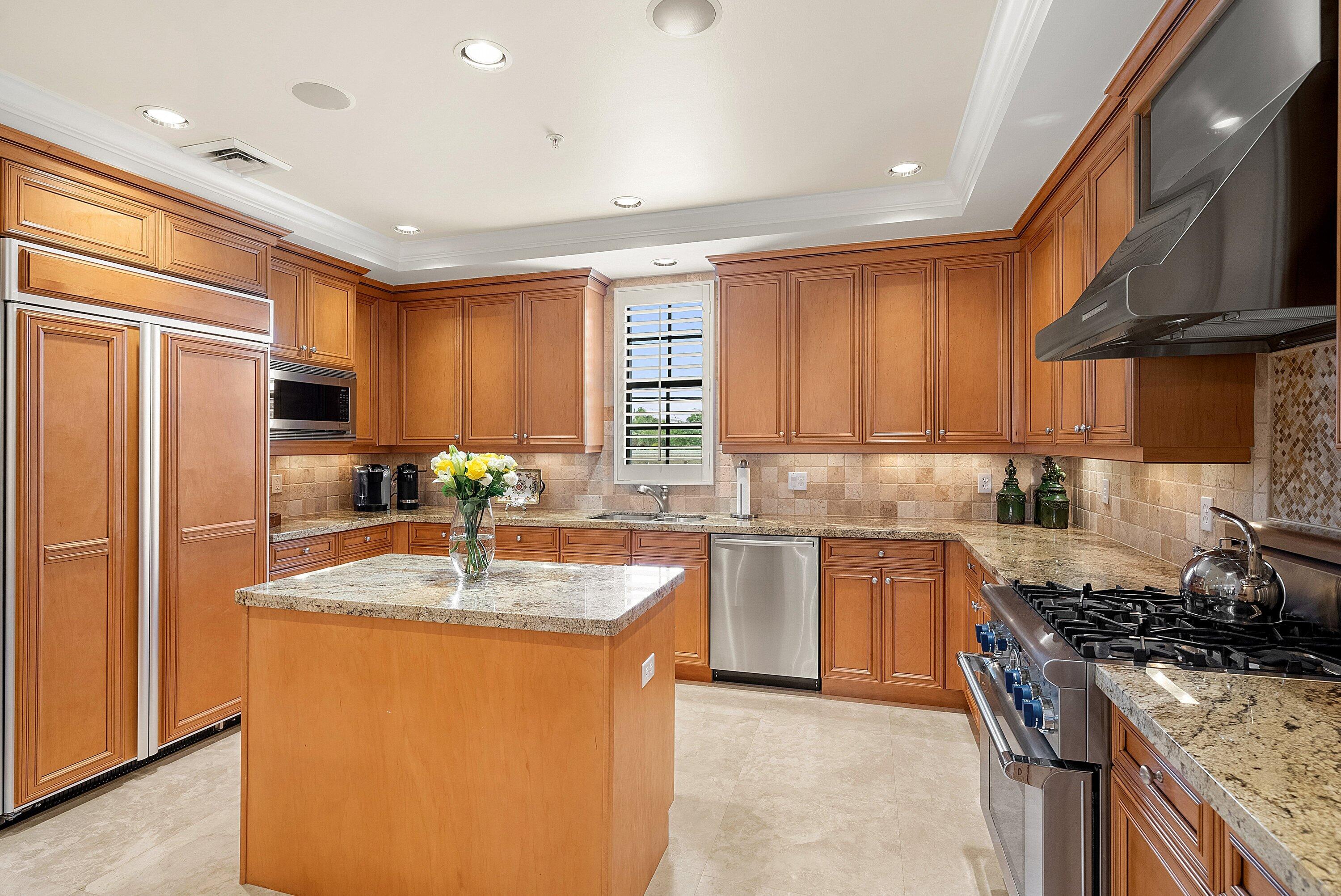 110 Gleason Street, Unit 203 Delray Beach, FL 33483 - Photo 7 of 30 #0.7