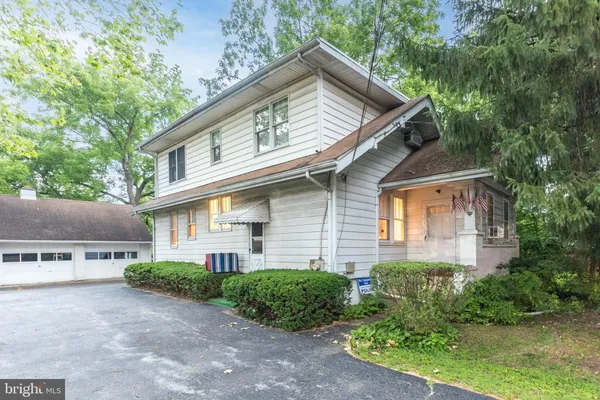 $375,000 | 1135 Pawlings Road, Audubon, PA 19403