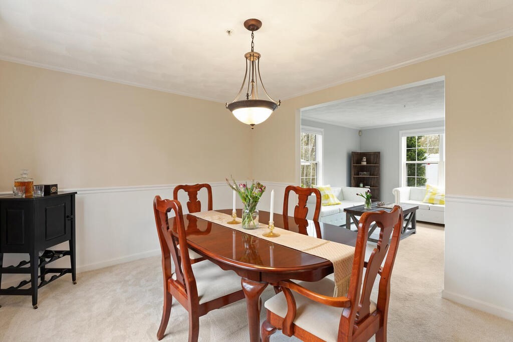 64 Meadowood Road North Andover, MA 01845 - Photo 13 of 31 Gallery Image 13