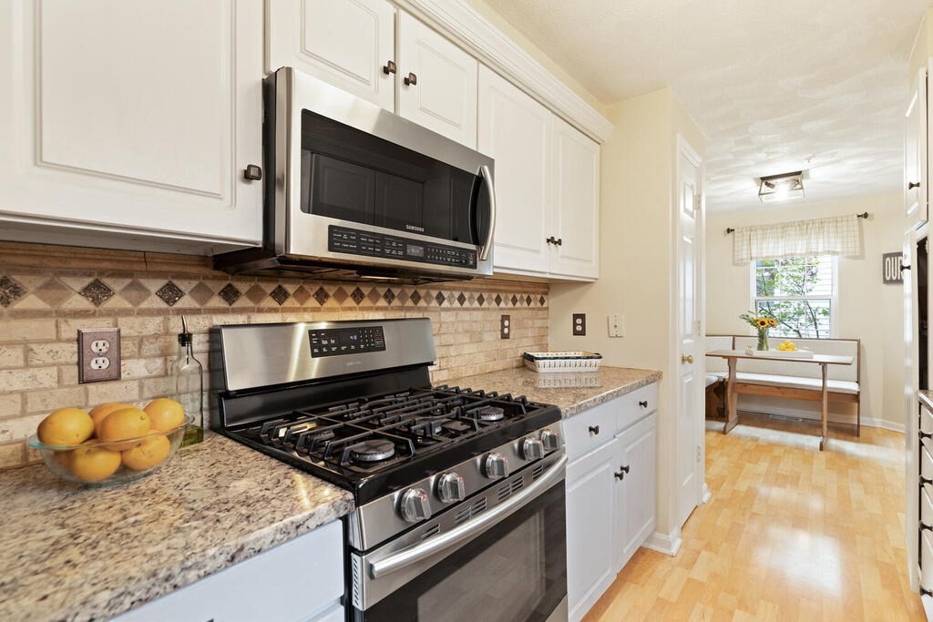 64 Meadowood Road North Andover, MA 01845 - Photo 15 of 31 Gallery Image 15