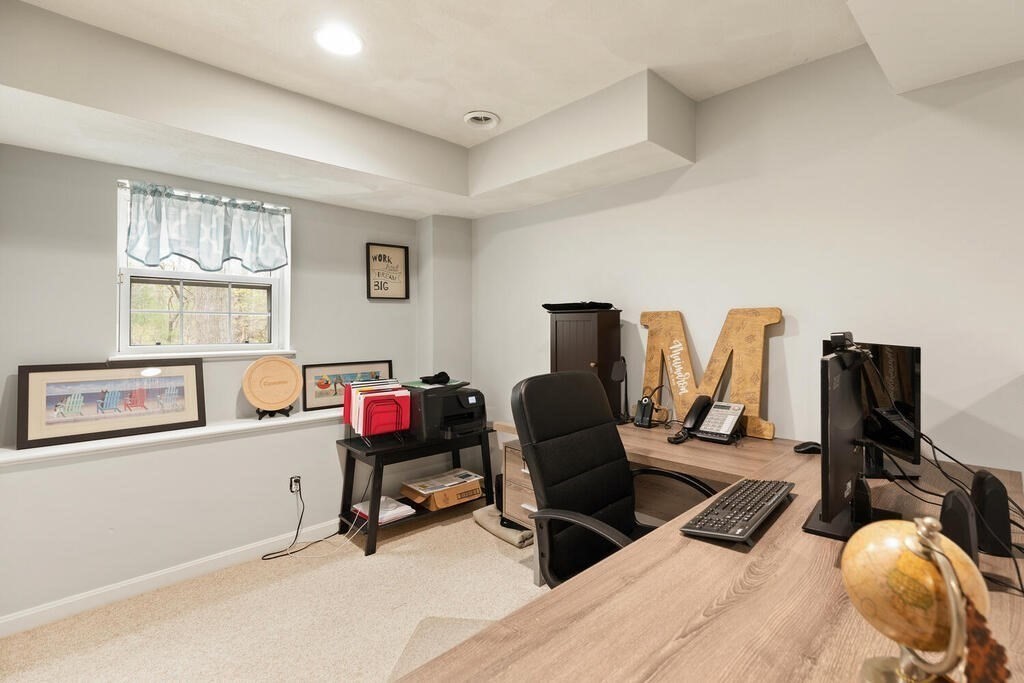 64 Meadowood Road North Andover, MA 01845 - Photo 24 of 31 Gallery Image 24