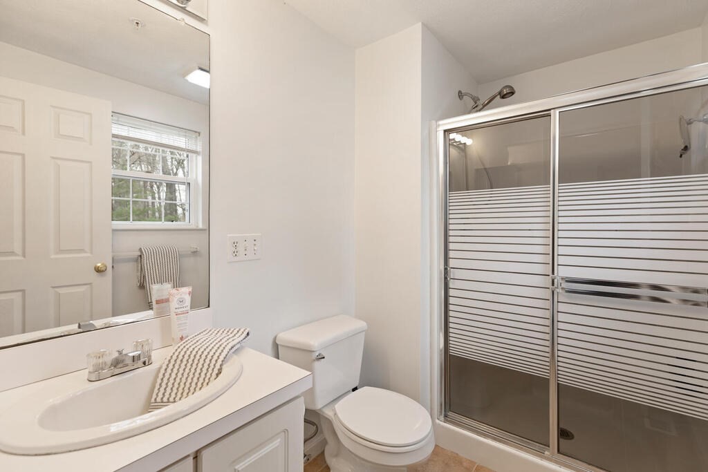 64 Meadowood Road North Andover, MA 01845 - Photo 26 of 31 Gallery Image 26