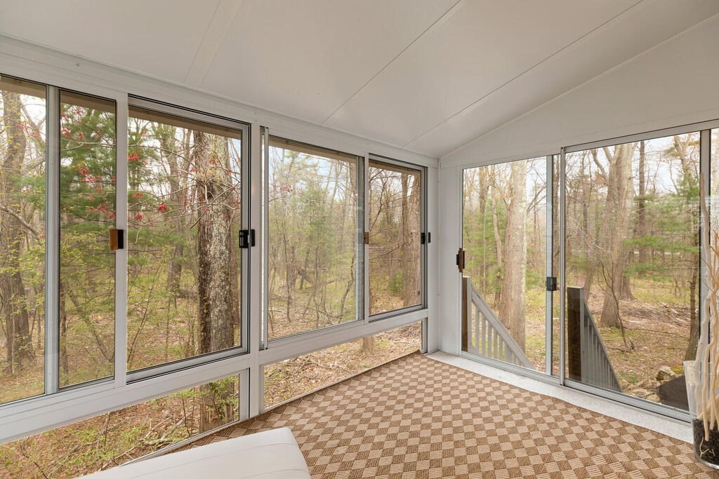 64 Meadowood Road North Andover, MA 01845 - Photo 30 of 31 Gallery Image 30