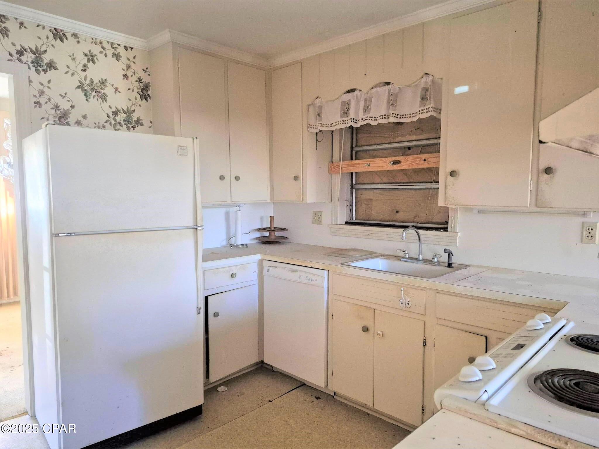 853 1st Street Chipley, FL 32428 - Photo 12 of 25