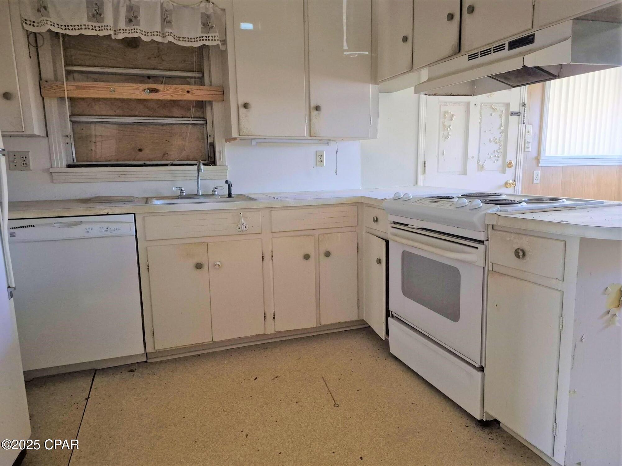 853 1st Street Chipley, FL 32428 - Photo 13 of 25