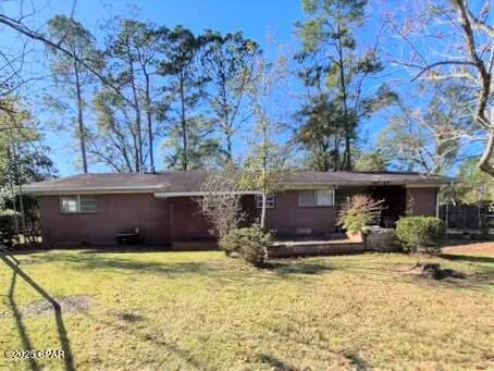 $180,000 | 853 1st Street, Chipley, FL 32428